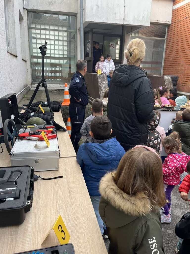 IMG a9ea11899384e2ac7062815c1c1023b5 V