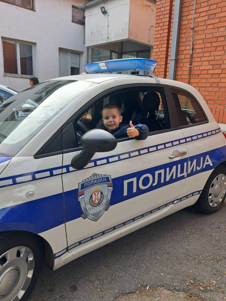 IMG dbbb8fd16e8e7739a82e98177d86cc63 V