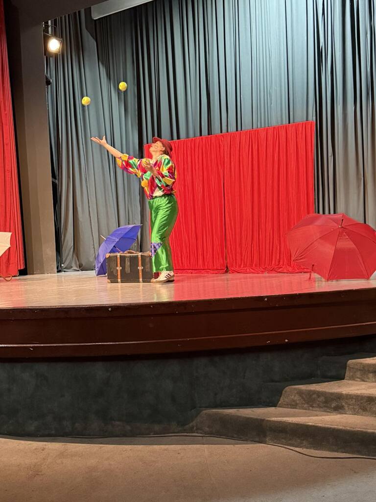 IMG 58cbc1042739370295eb5f7e3441d49d V