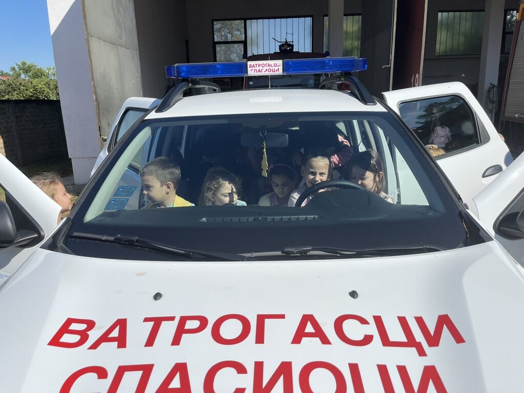 IMG bfb542085b0b9c0efe05e8933a7ef128 V